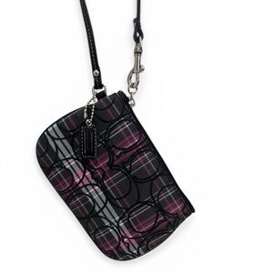 Coach NWT Signature Wristlet